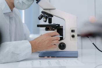 Microbiomul vaginal și endometrial: ecosistemul invizibil care poate influența fertilitatea, implantarea și sănătatea intimă